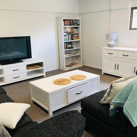 Waikaraka Beach, Spacious & Very Comfortable Whangarei Heads エクステリア 写真