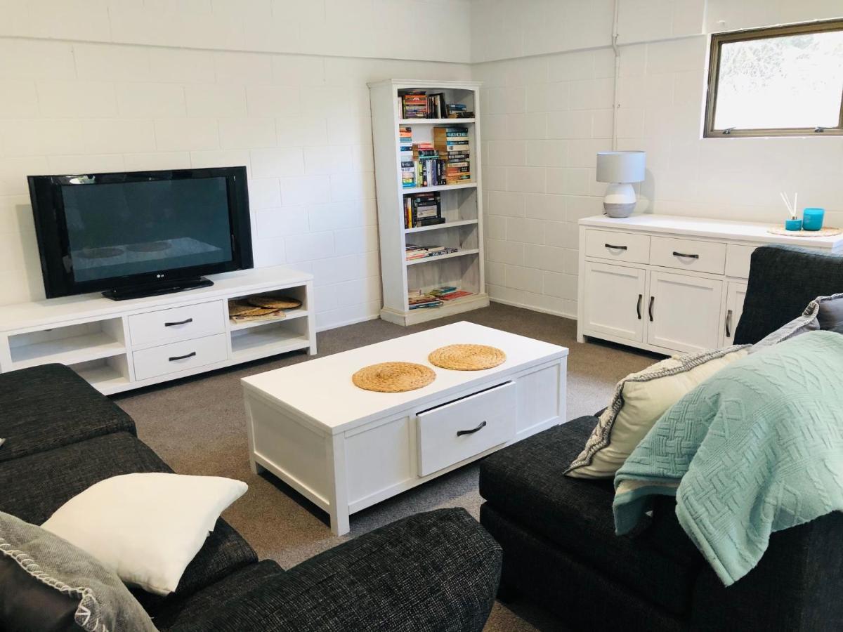 Waikaraka Beach, Spacious & Very Comfortable Whangarei Heads エクステリア 写真