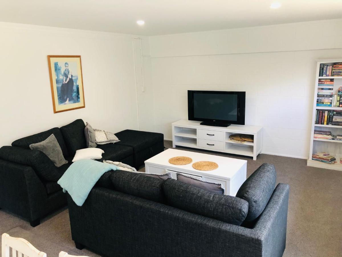 Waikaraka Beach, Spacious & Very Comfortable Whangarei Heads エクステリア 写真